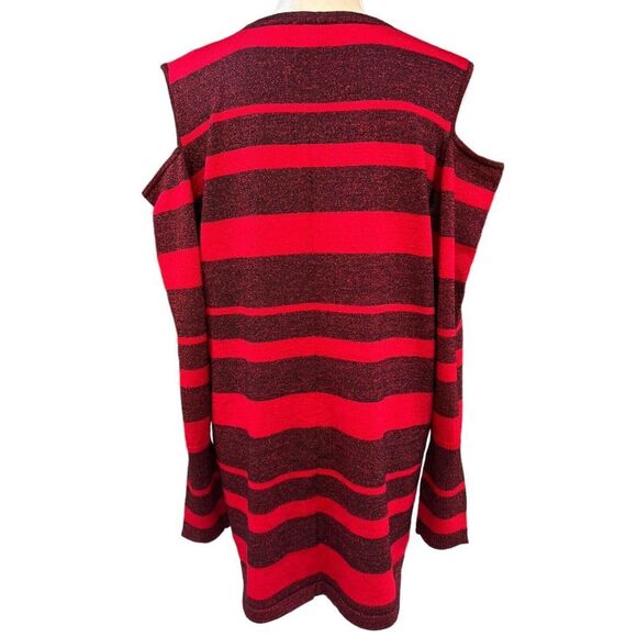 Questions Women's Red & Black Striped Cold Shoulder Sweater 2X metallic thread - Picture 2 of 13